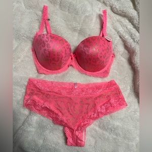 Victoria’s Secret bra and panty  set